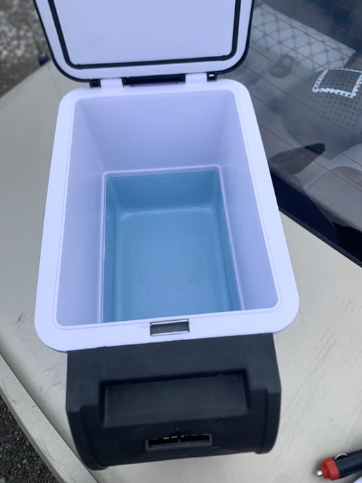 Авто холодильник (новый)