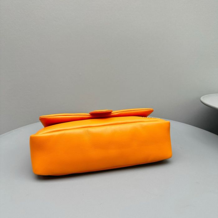 Jacquemus Le Bambimou