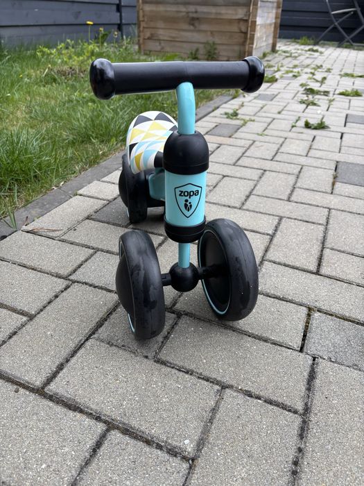 Bicicletă fără pedale Zopa, stare bună, 18-24 luni