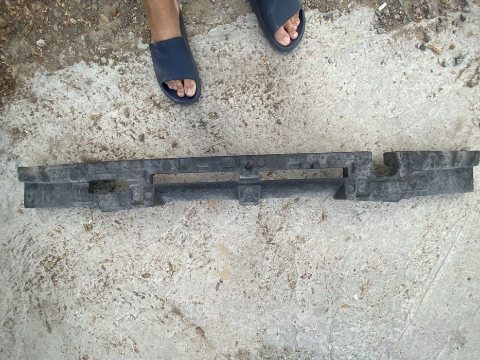 Пенопласт переднего бампера