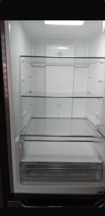 Холодильник Snowcap