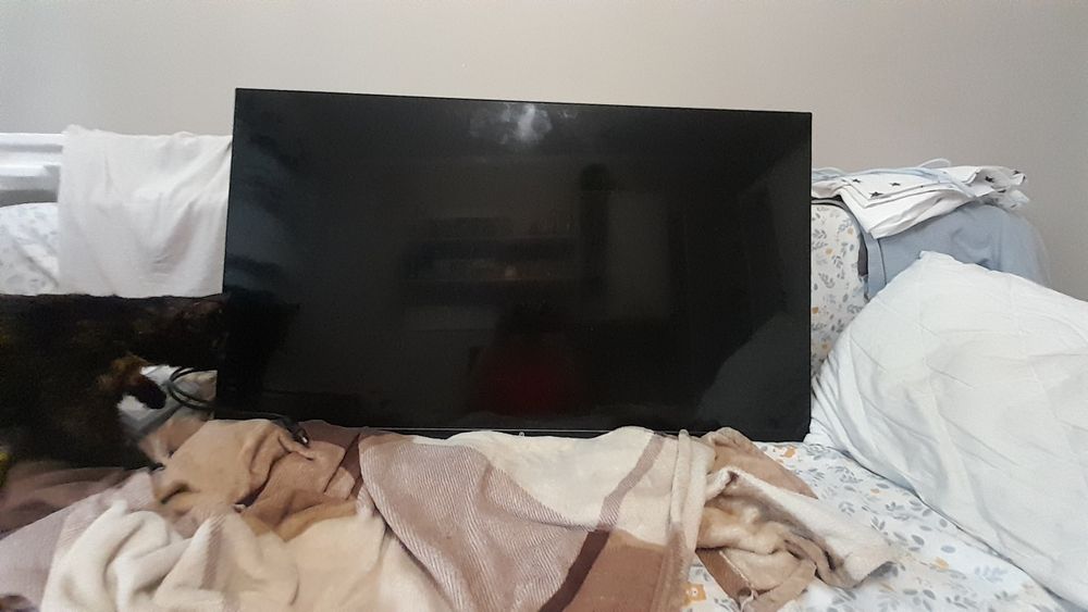 Продам телевизор бу