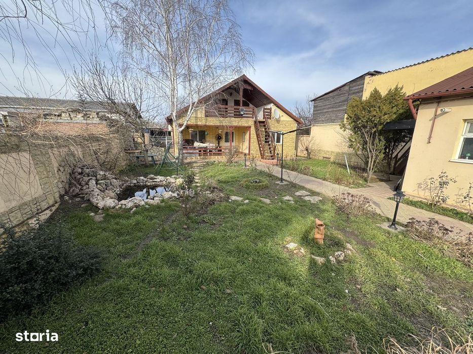 Casă 120 mp + casă 49 mp, teren 640 mp, deschidere 15 ml, Calea Dobrog
