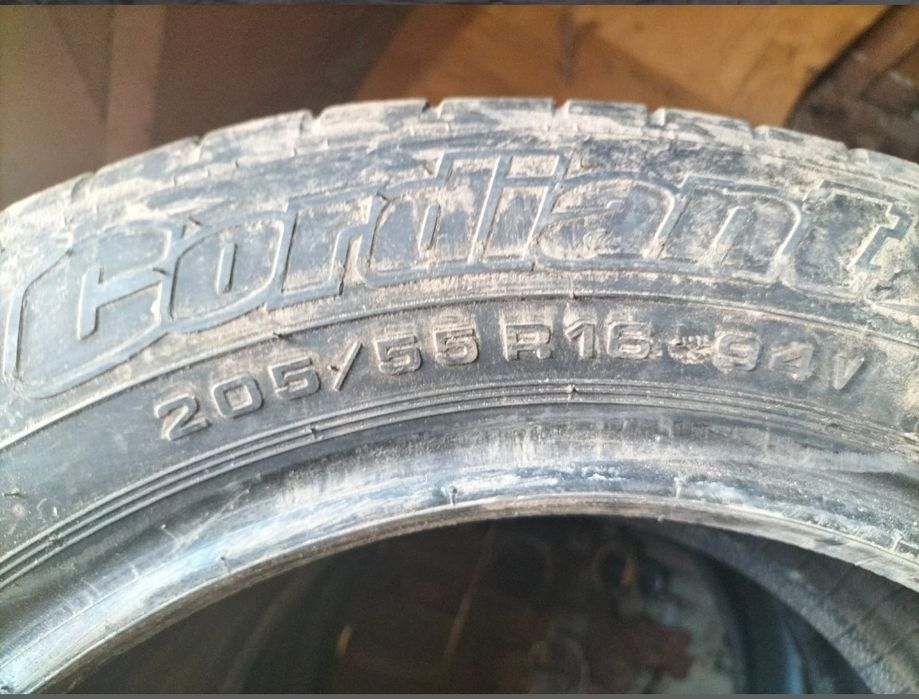 Продам Шыны почти новые