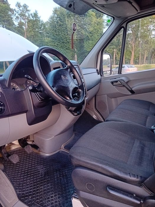 Mercedes sprinter xxl 519 v6 euro 6