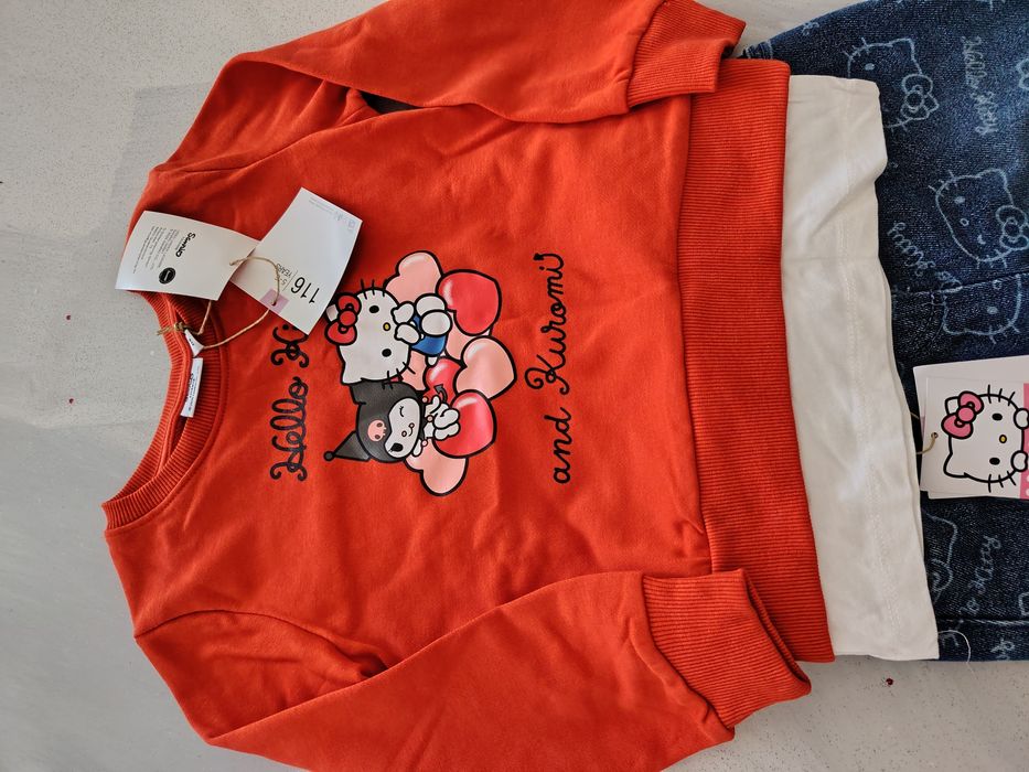 Blugi Hello Kitty 116 și bluză 116