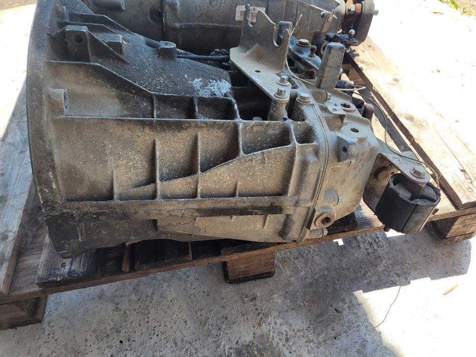 Ръчна скоростна кутия Mercedes Sprinter 2.2cdi 903 611