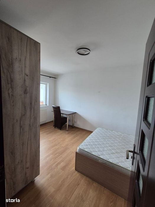 Se oferă spre închiriere apartament 3 camere, 70 mp, mobilat și utilat