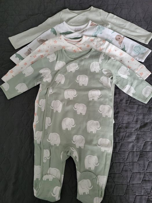 Combinezon 2-4 luni,salopete plus plover toate la 100 de lei