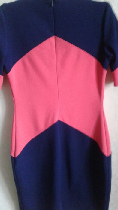 Продам платье б /у .