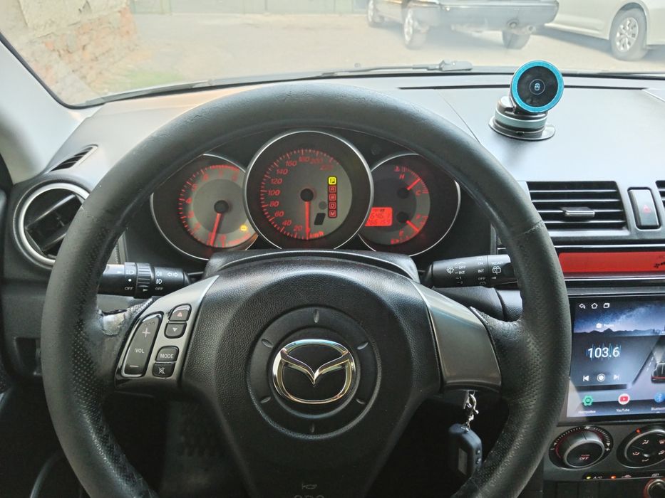 Mazda 3 bk 2006  год