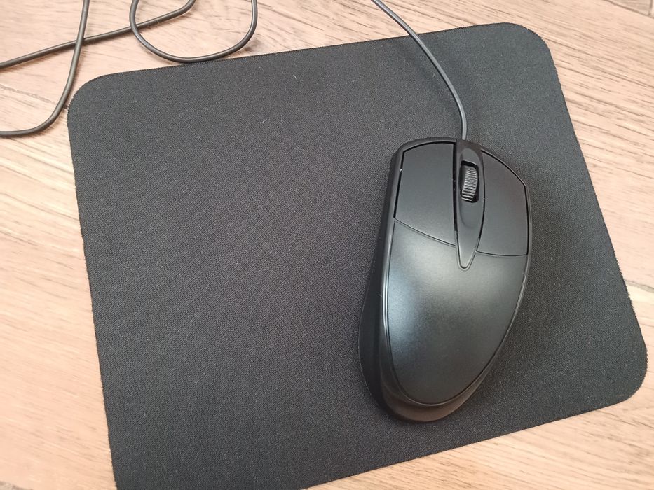 Нотбук DEKSTOP компания YAMI