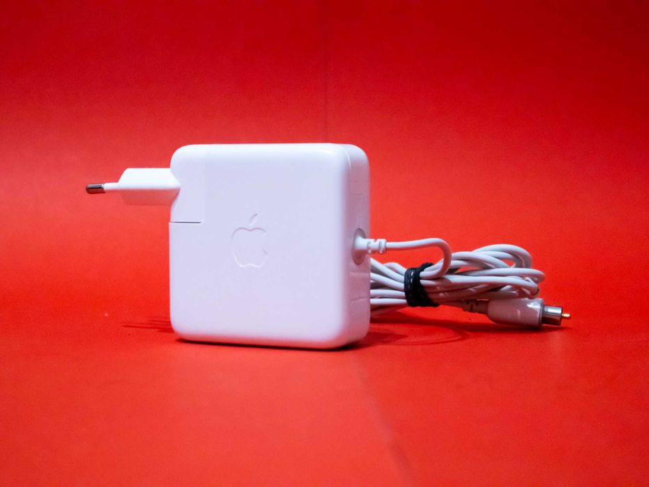 A1036 зарядно устройство Apple 45W адаптер за iBook PowerBook G4 G3