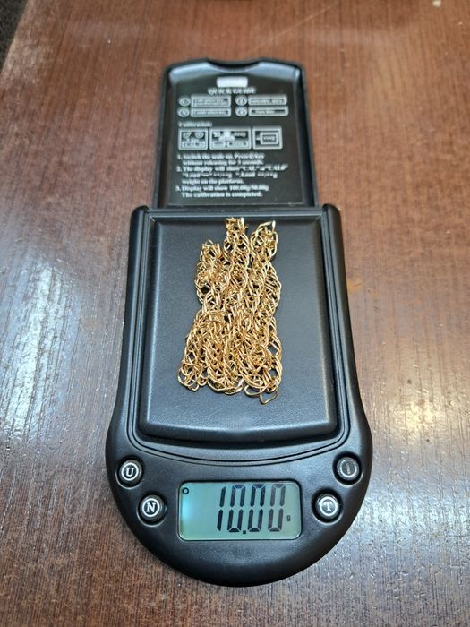 Продам золотую цепочку