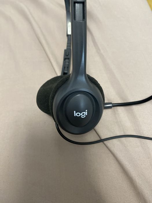 Vand casti logitech cu fir