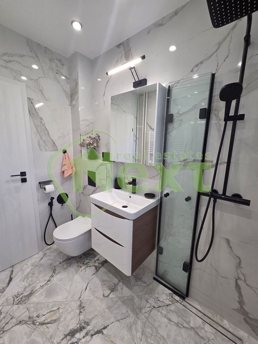 Дава се под наем Тристаен апартамент в София, Изток - 100 кв.м за 997.05 € - Снимка #8