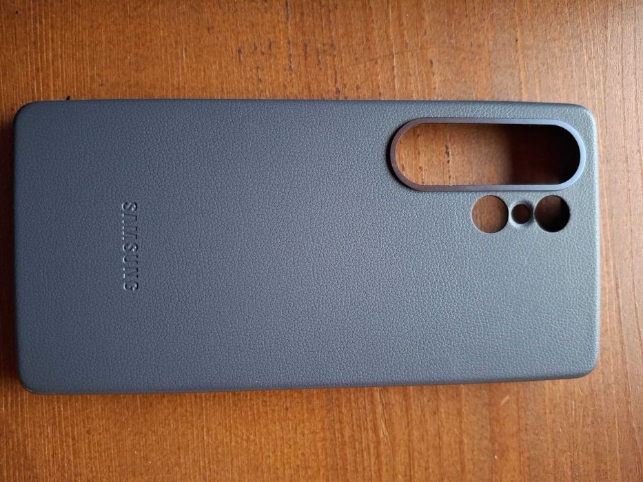 Кожен калъф за Samsung Galaxy S25 Ultra. Чисто нов.