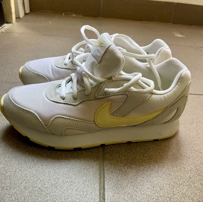 Pantofi Sport Nike Dama