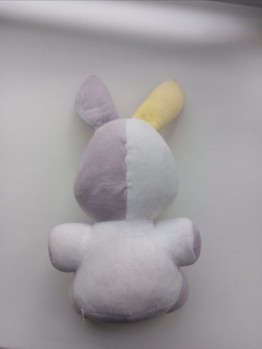 Продам плюшевую игрушку зайца