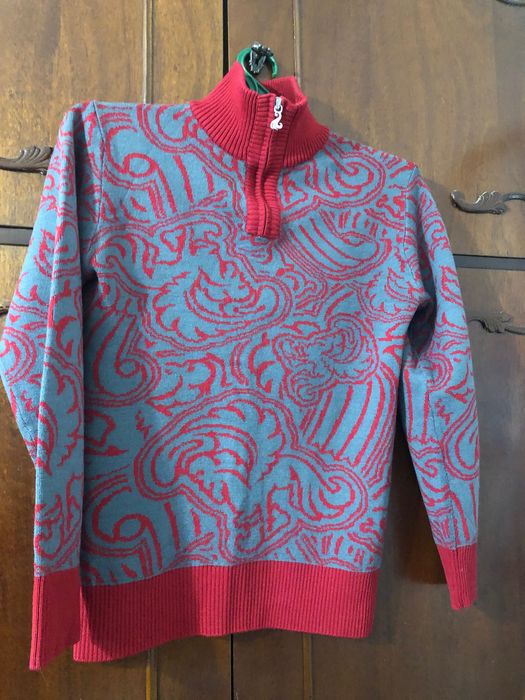 Продаётся мужской свитер