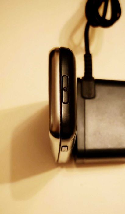 Телефон Nokia 6303c - Silver Edition (неразличим от нов)