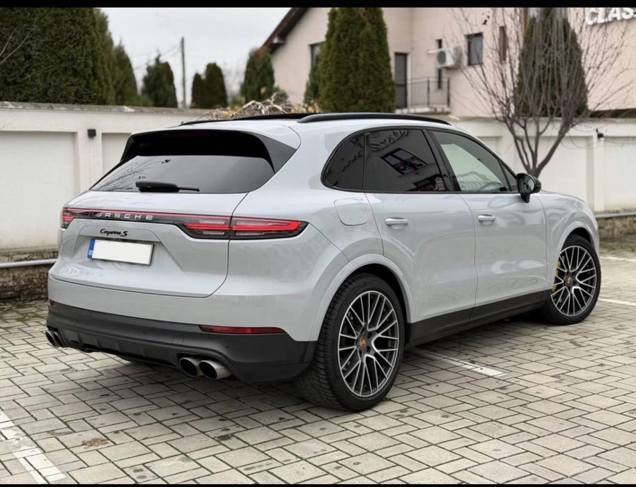 PORSCHE Cayenne 0 — imagine 4