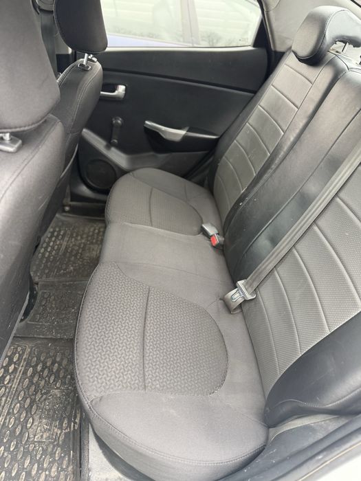 Kia Rio в отличном состоянии