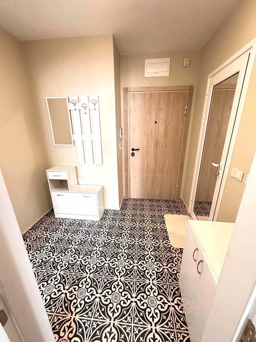 Дава се под наем Двустаен апартамент в София, Център - 70 кв.м за 600 € - Снимка #12