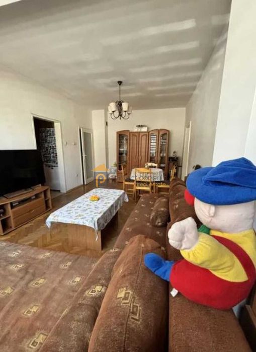 Продава се Тристаен апартамент в Пловдив, Център - 65 кв.м за 2462 €/кв.м - Снимка #2