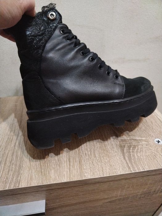 Дамски зимни боти