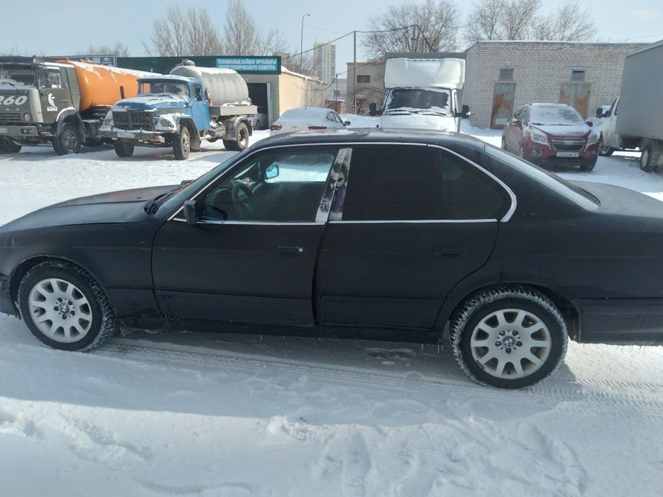 Продам бмв е 34.