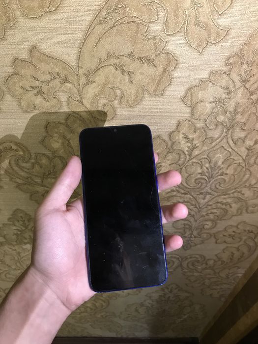 Red Mi 9c ishlashi holati yaxshi