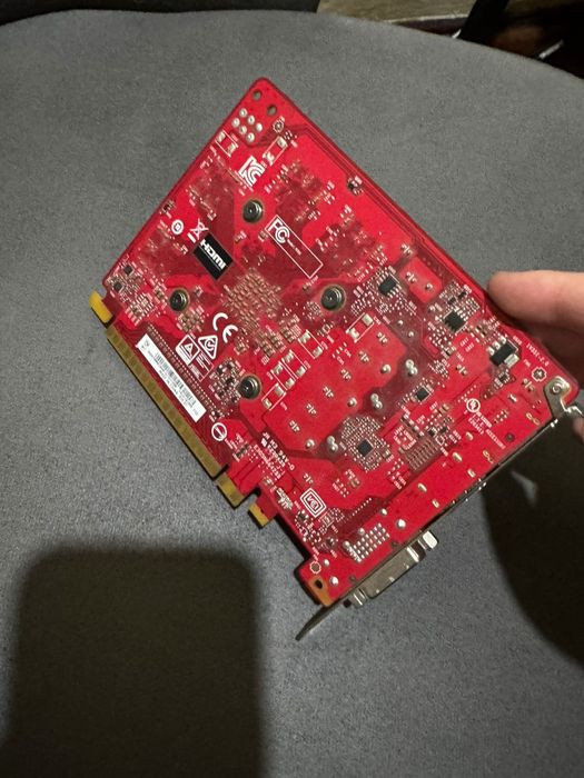 Видеокарта 1050Ti