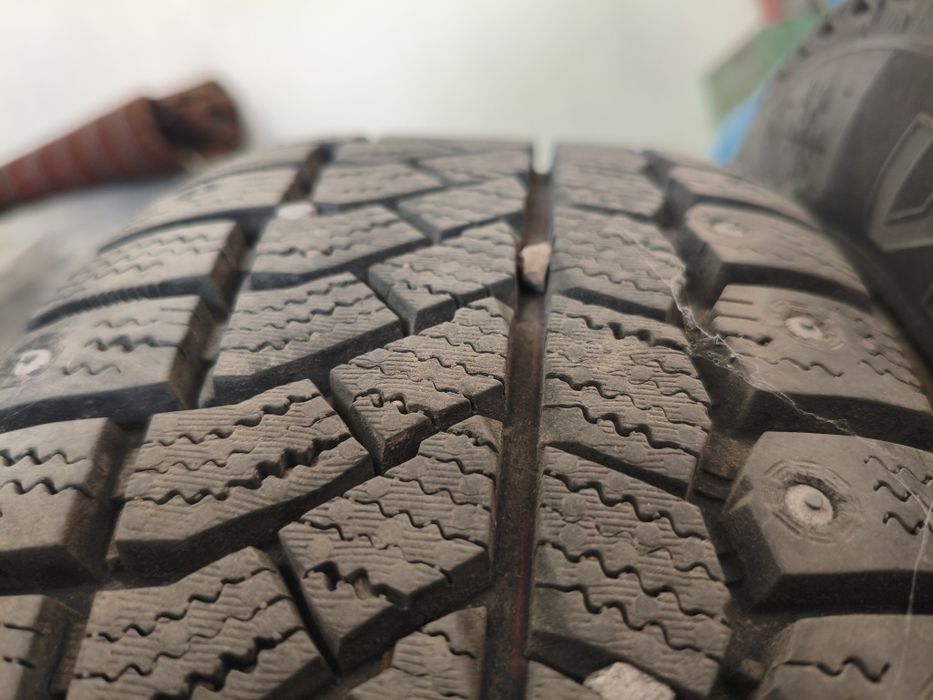 Продам диски с зимней резиной р14