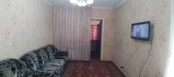 Сдаю квартиру 1²/2/4 массив Хумаюн
