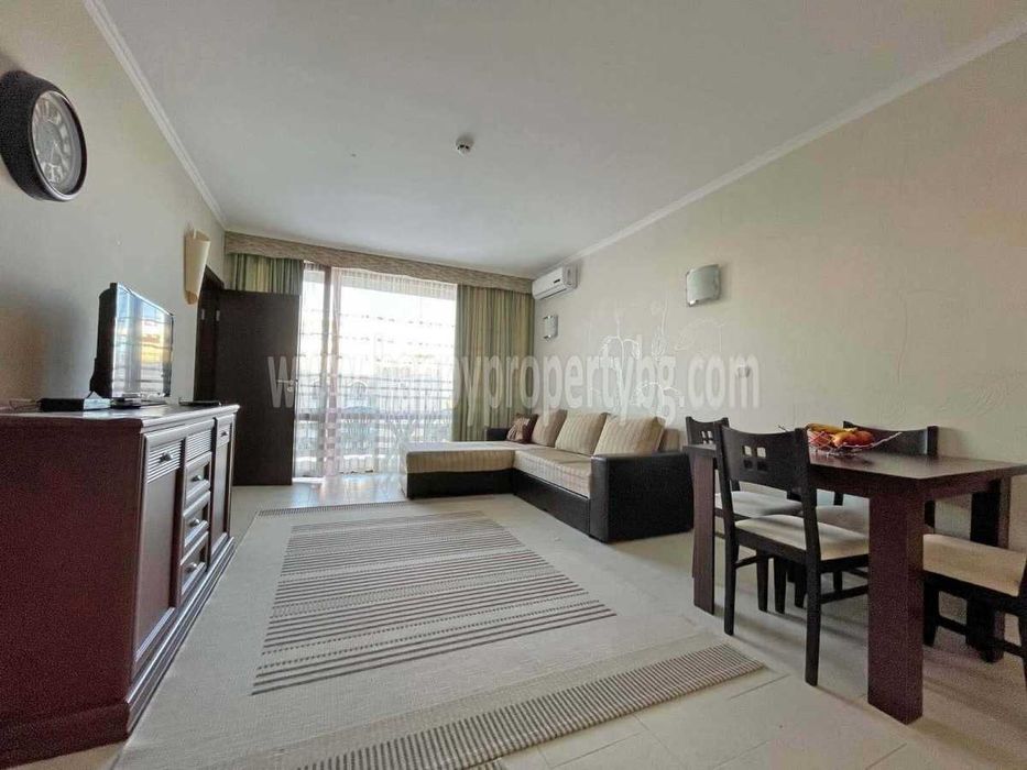 Продава се Двустаен апартамент в Свети Влас - 90 кв.м за 966 €/кв.м - Снимка #1