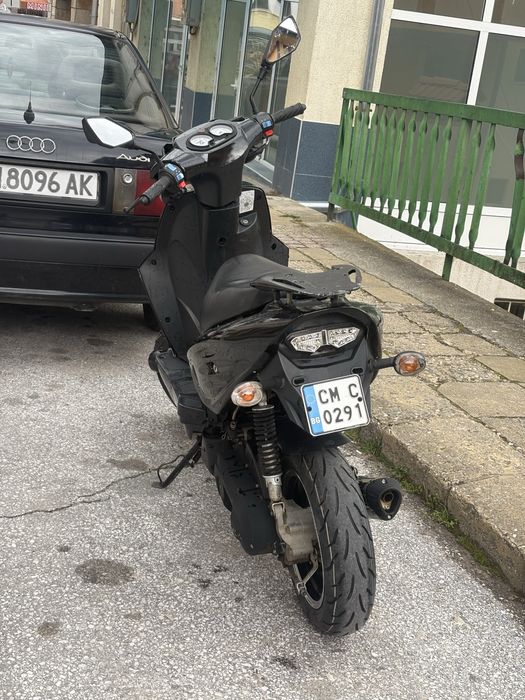 Продавам скутер 50cc