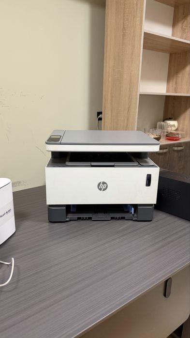 Продам принтер  фирмы hp