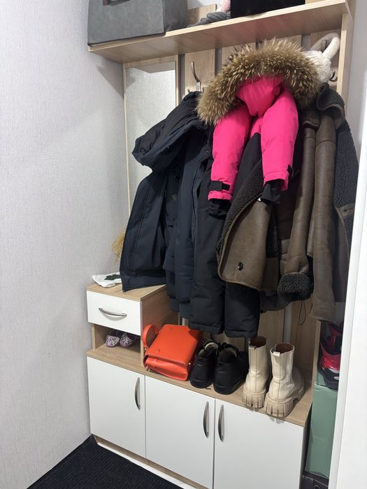 Шкаф для прихожей