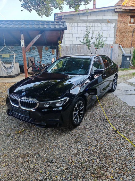 BMW Seria 3 2022 — imagine 2
