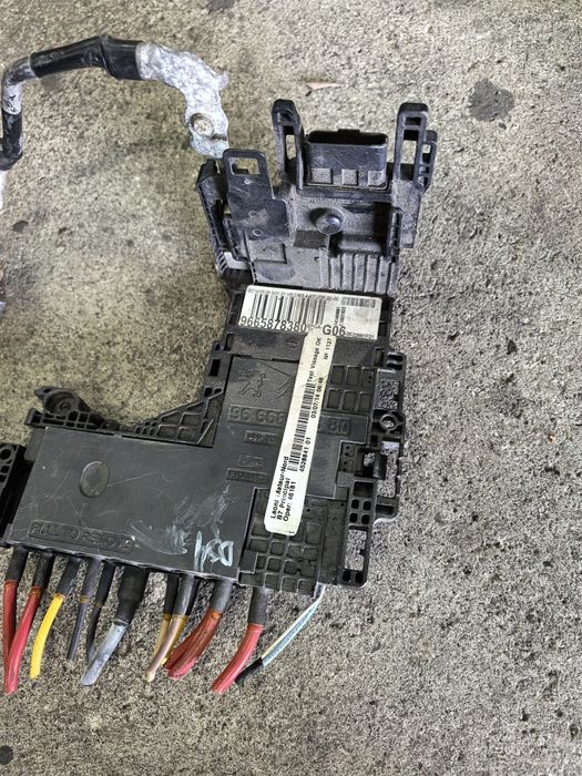 Модул на акумулатор/модул за запалване на Пежо/Peugeot/Citroen