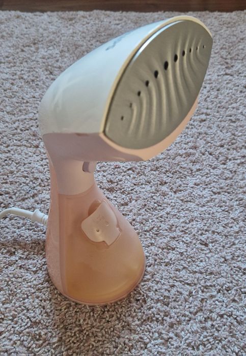 Aparat de calcat vertical cu abur Philips PureSteam GC440/47