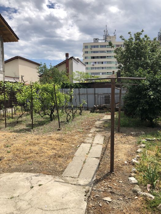 Casa de vanzare.