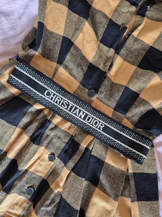 Платье рубашка в клеточку с ремнем