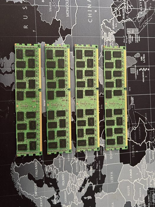 16GB DDR3 1866MHz Crucial – 4 bucăți disponibile