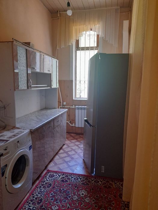 Продается 2-х комнатная переделанная в 3-х комнатную, высокопотолочная