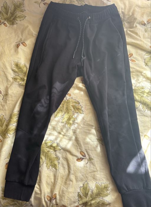 Nike teche flece