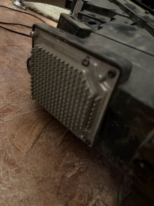 Левая фара Jack J7