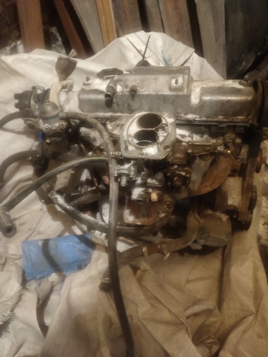 Продам запчастия на 21099