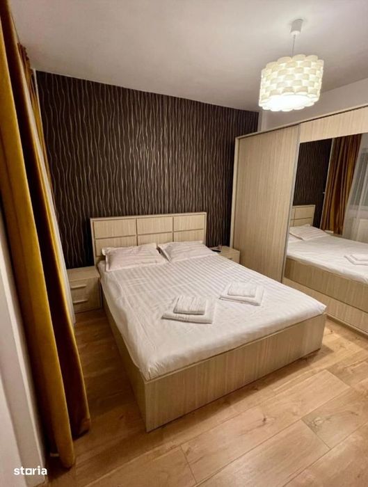 Apartament cu 3 camere de închiriat în Curtea de Argeș.